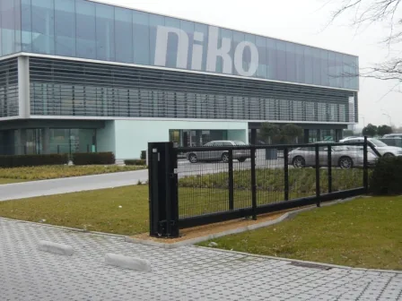 Торговый центр Niko — проект ограждения VilBau